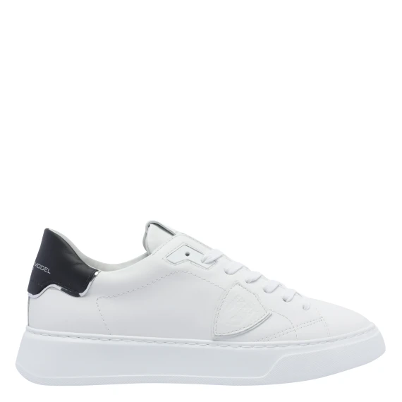 Sneakers White