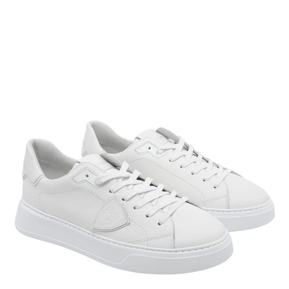 Sneakers White