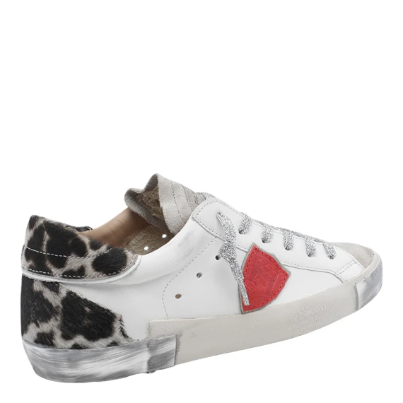 Sneakers White