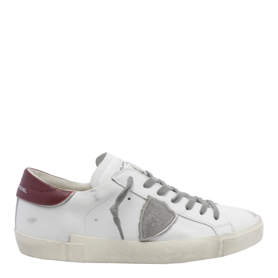 Sneakers White