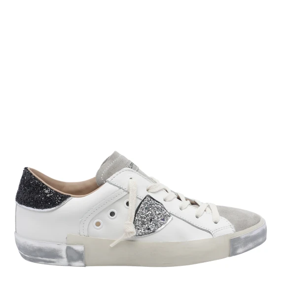Sneakers White
