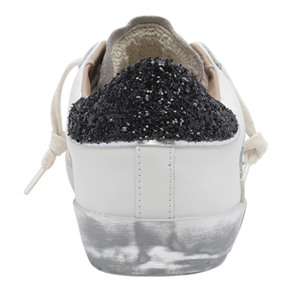 Sneakers White