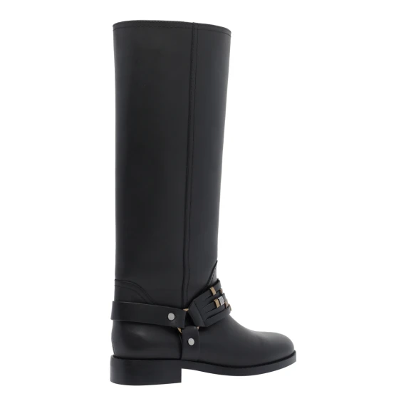 Black boots
