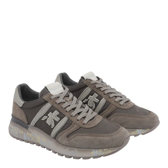 Sneakers beige