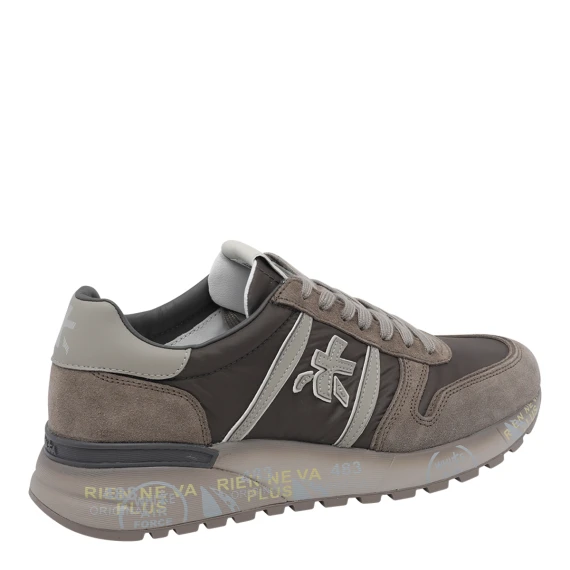 Sneakers beige