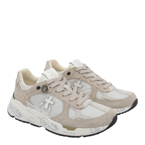 Sneakers beige