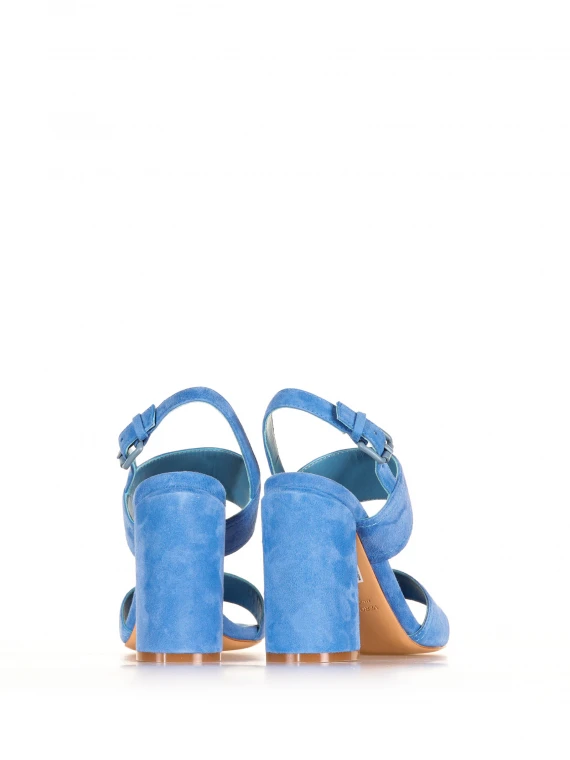 Two-band sandal with strap