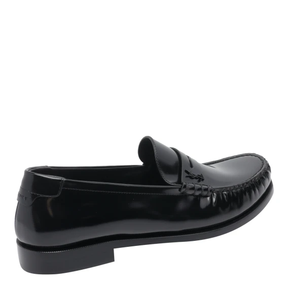 Flat shoes Black