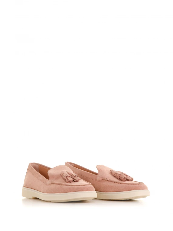 Suede loafer with tassels