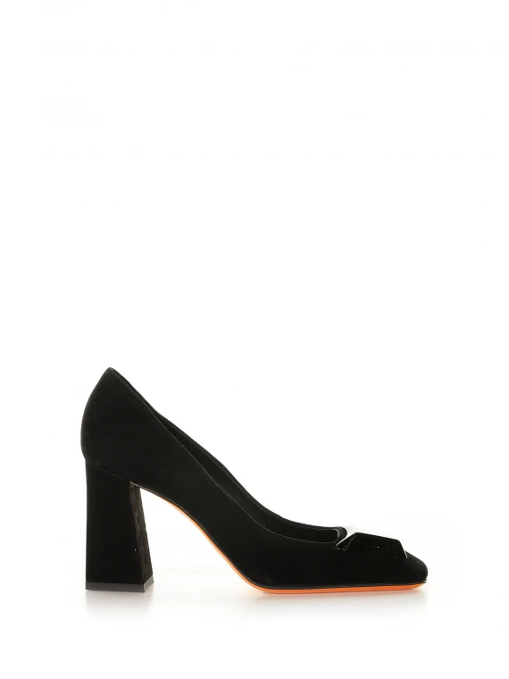 Black suede pumps with accessory