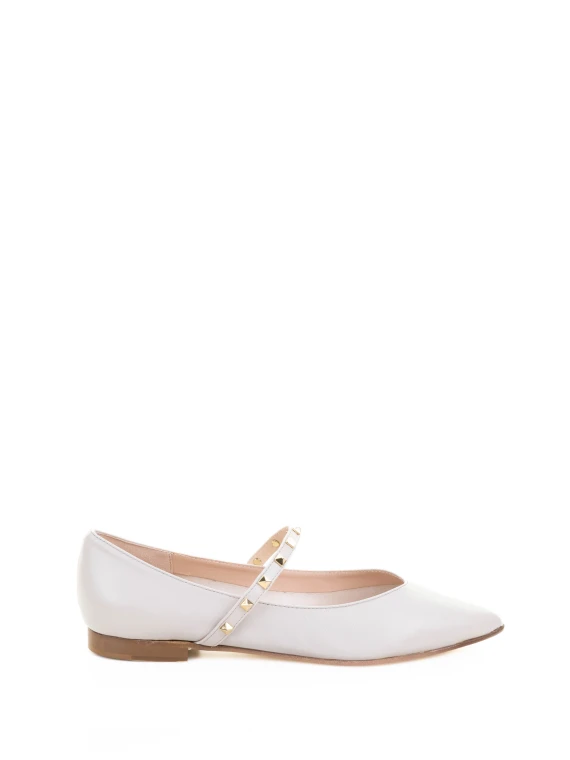 Status Flat shoes Sand