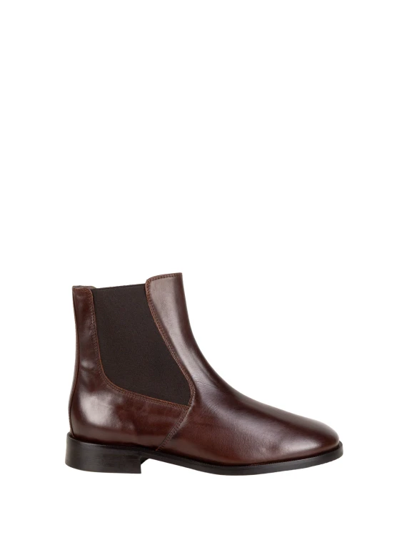 Dark brown ankle boots Status