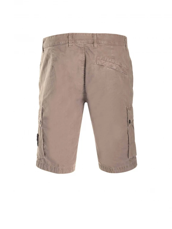 Beige Bermuda shorts with logo