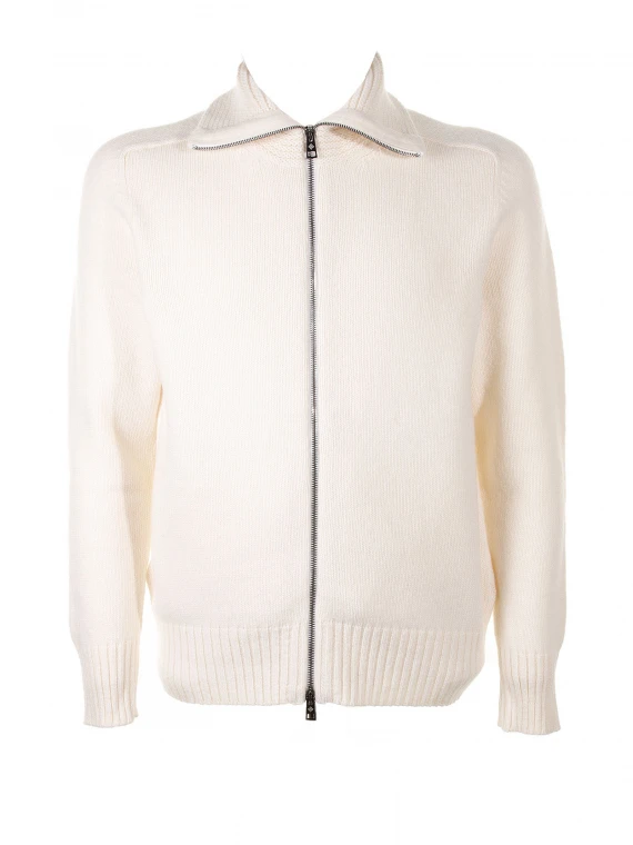 White sweater with zip and collar