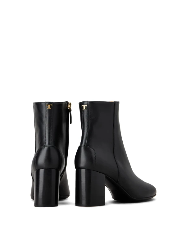 Stivaletto in pelle di vitello nero Tod's