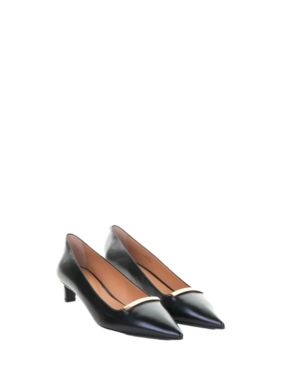 With Heel Black