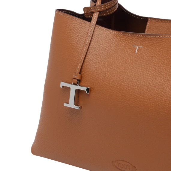 Medium Leather Handbag