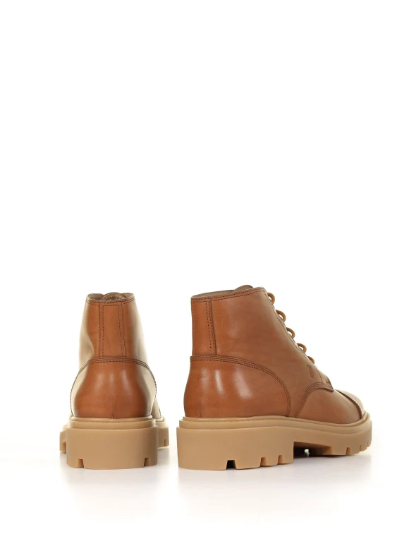 Stivaletti allacciati in pelle marrone brandy Tod's