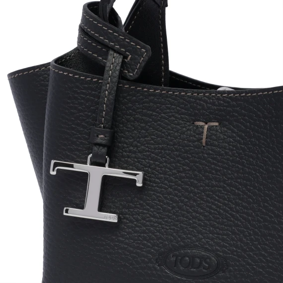 Bags.. Black