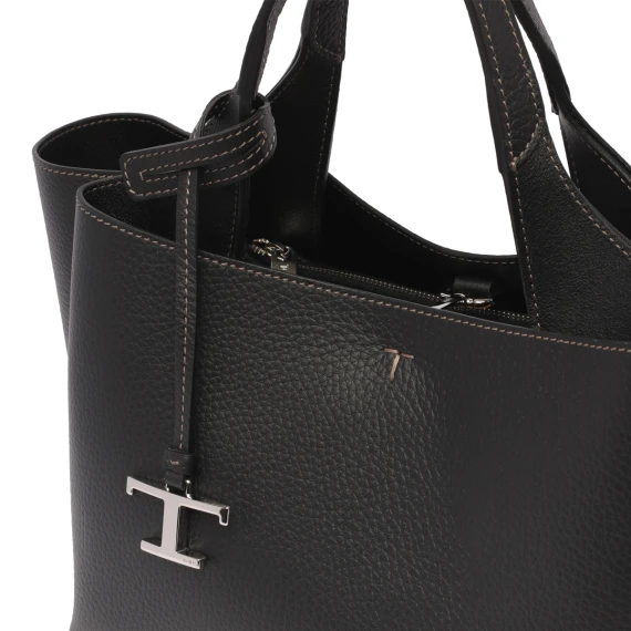 Bags.. Black