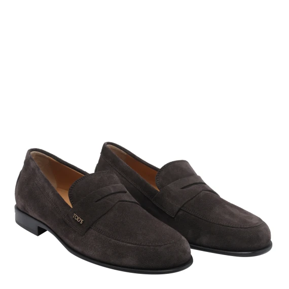 Flat shoes