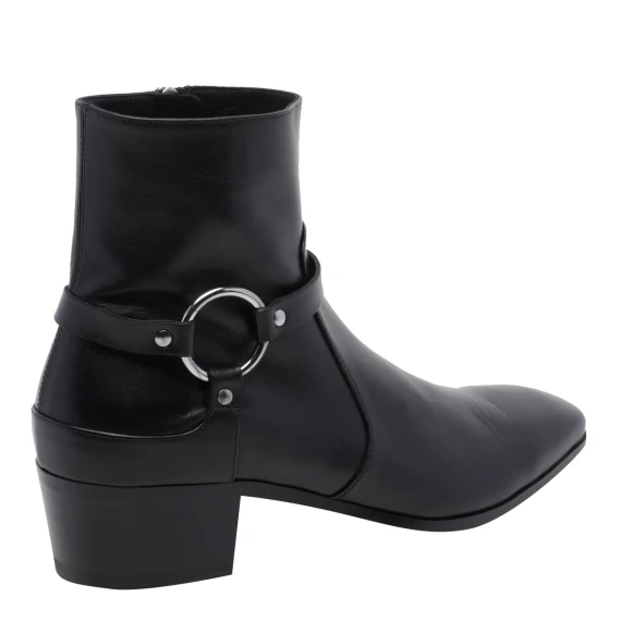 Boots Black