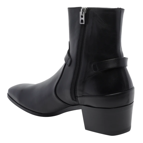 Boots Black