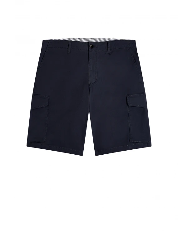 Navy men's Bermuda shorts with pockets