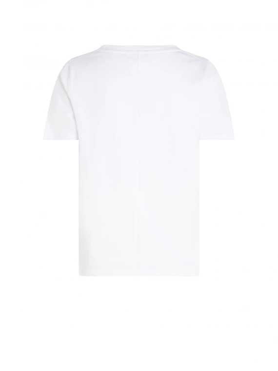 Modern T-shirt with V-neckline