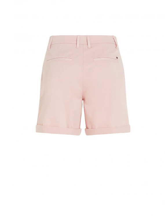 Shorts chino Mom con orli risvoltati