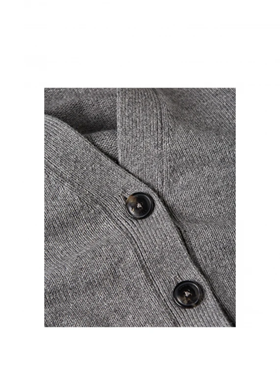 Gray cardigan with buttons