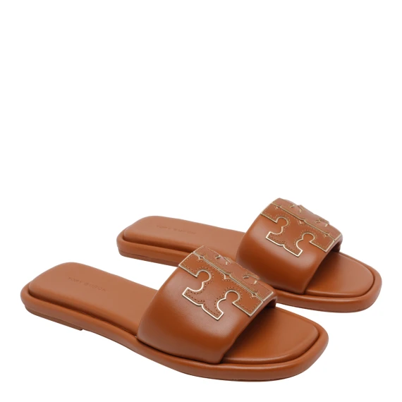 Sandali Brown