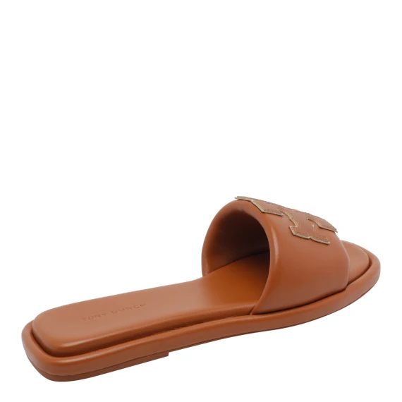 Sandali Brown