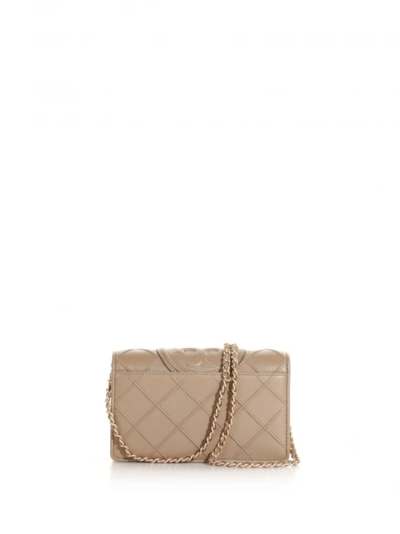 Clutch bag with intertwined chain shoulder strap