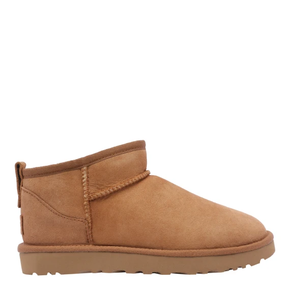 Stivali marroni UGG