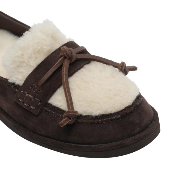 Scarpe basse marroni UGG