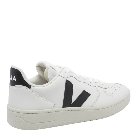 V-10 Prime Sneakers Veja