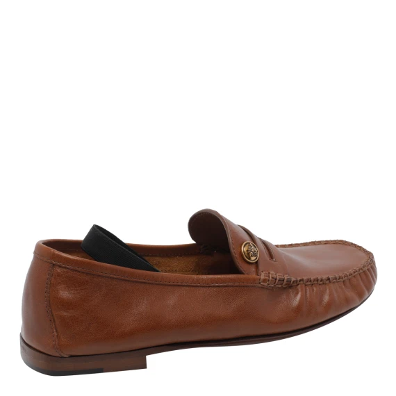Flat shoes Brown