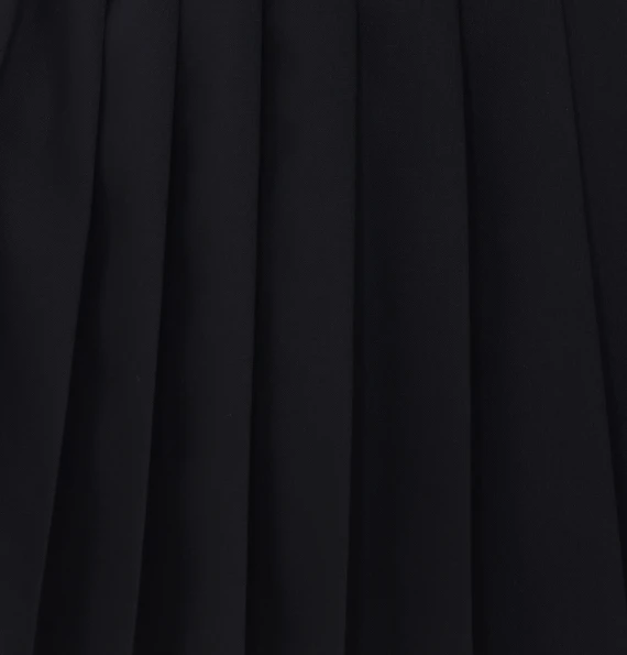 Medusa Motif Mini Pleated Skirt