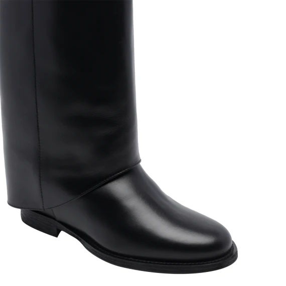 Boots Black