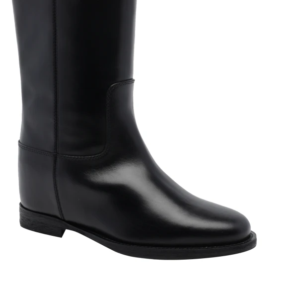 Boots Black