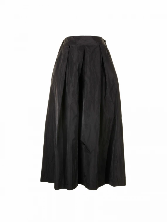 Long wide black skirt