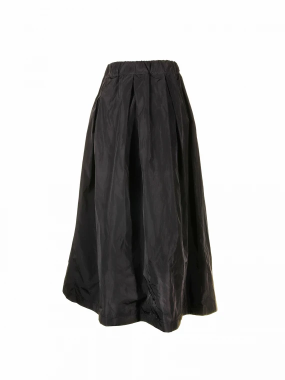 Long wide black skirt