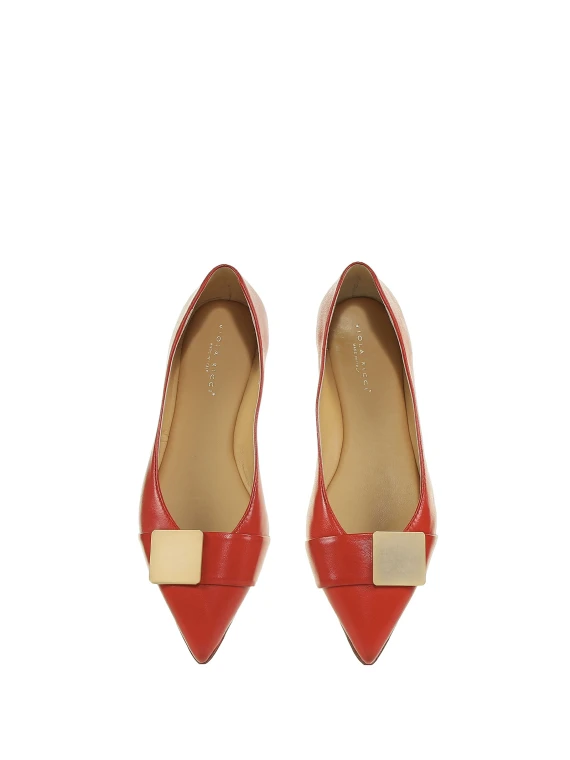 Ballerina shoes in nappa leather with plaque detail