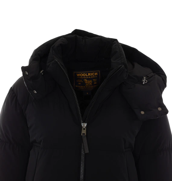 Giacca imbottita con cappuccio Madison Woolrich