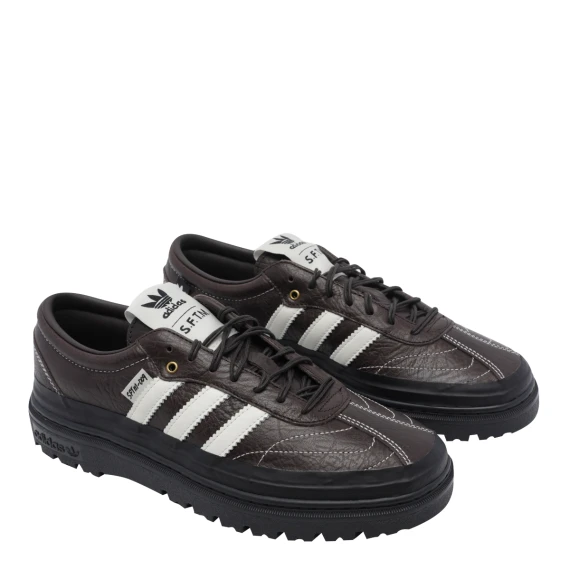 Sneakers Brown