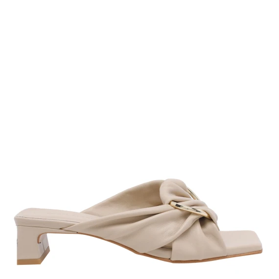 Sandals Beige