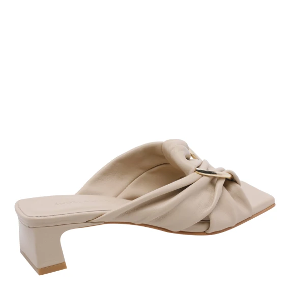 Sandals Beige