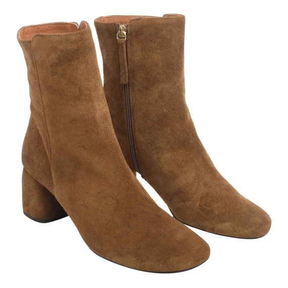 Beige suede ankle boots ANGEL ALARCON