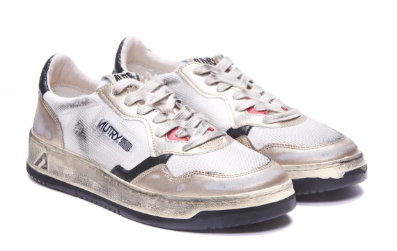 SUPER VINTAGE MEDALIST SNEAKERS